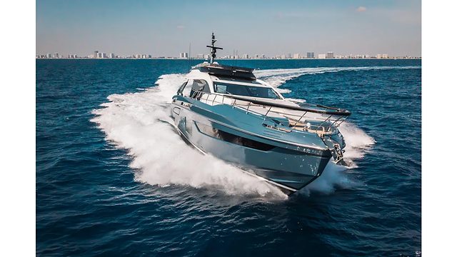 2025 AZIMUT S8