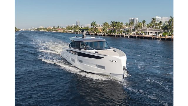 2025 AZIMUT SEADECK 6