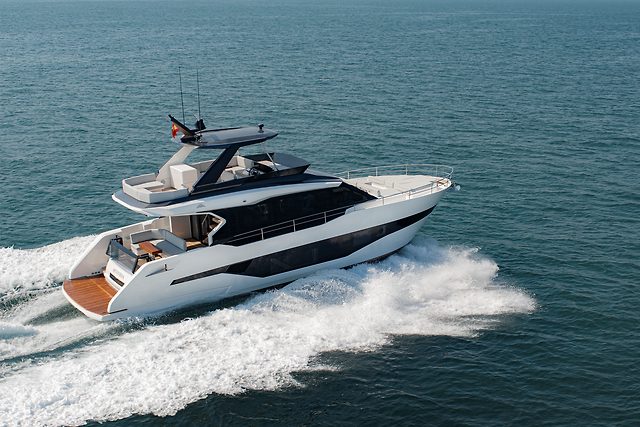 Yacht