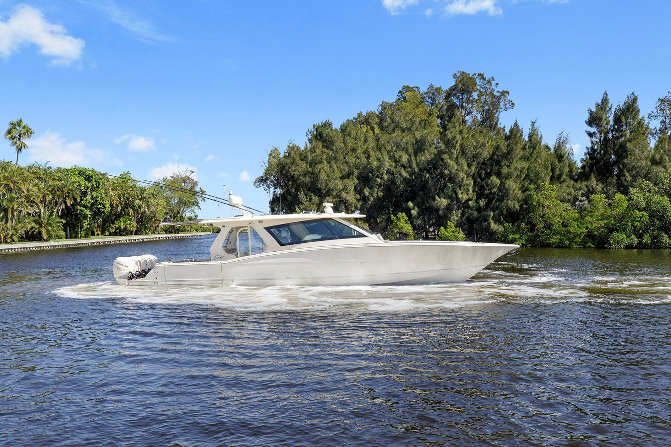 Yacht