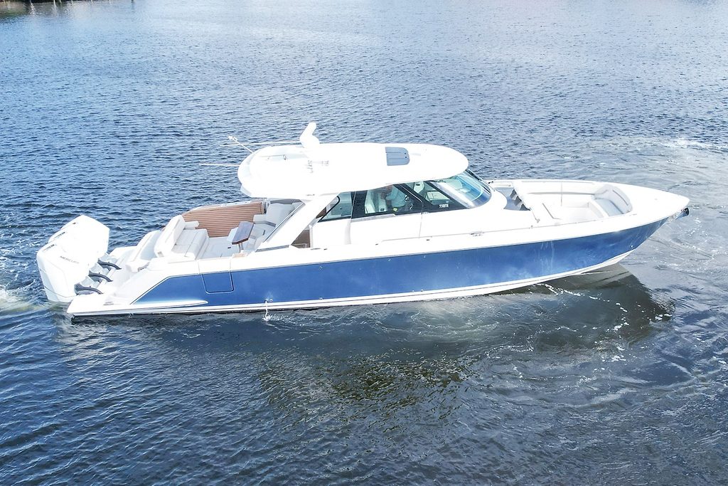 Yacht