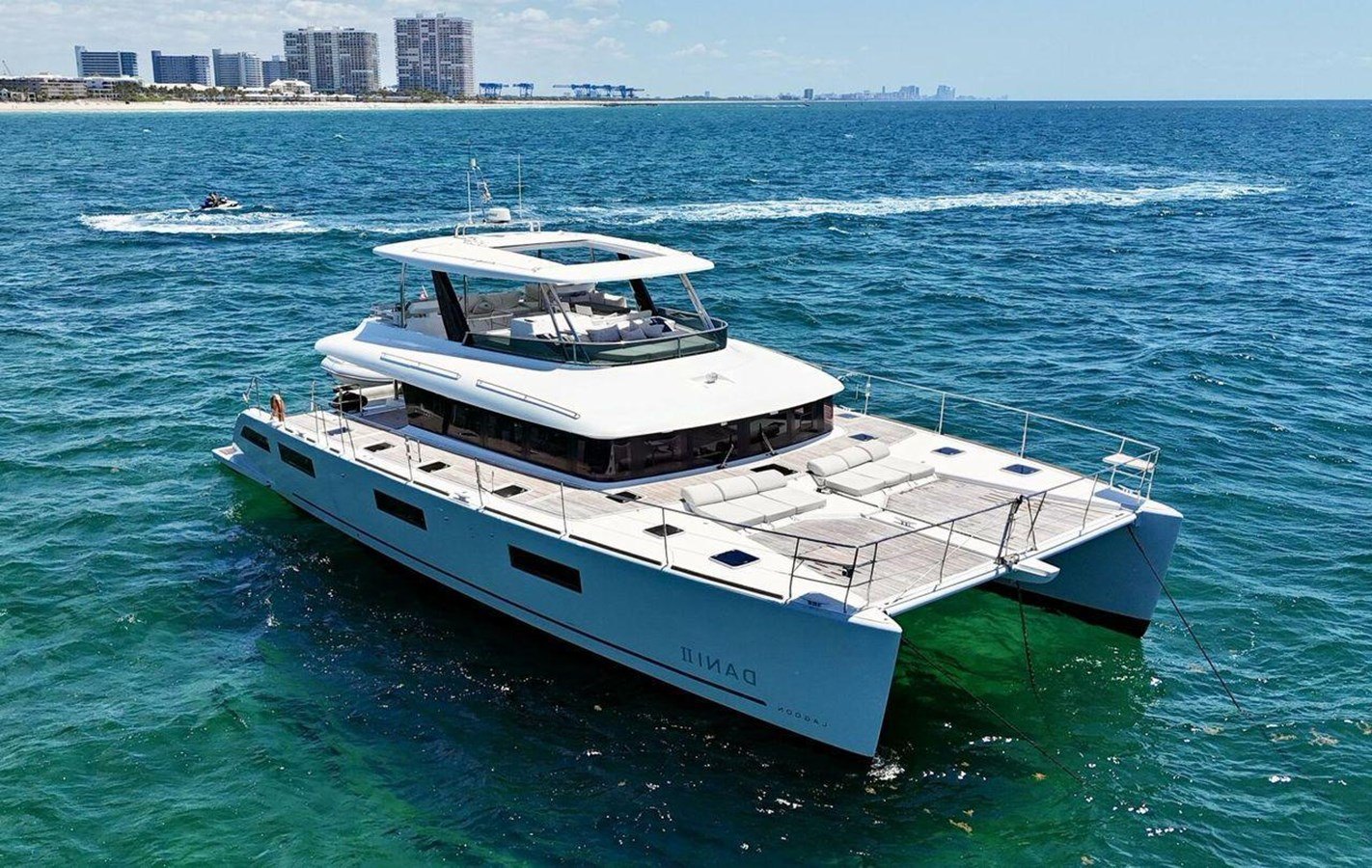 2016 Lagoon 630 Motor Yacht