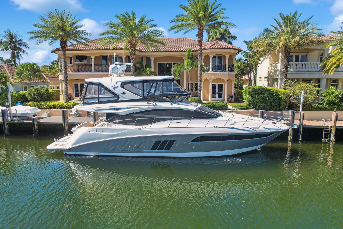 Yacht