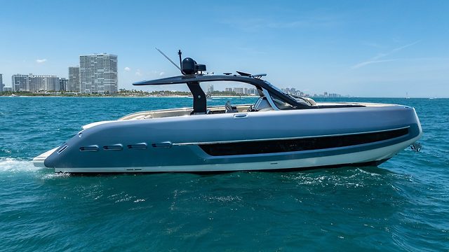 INVICTUS TT460