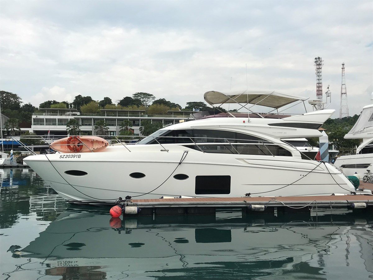PRINCESS 52