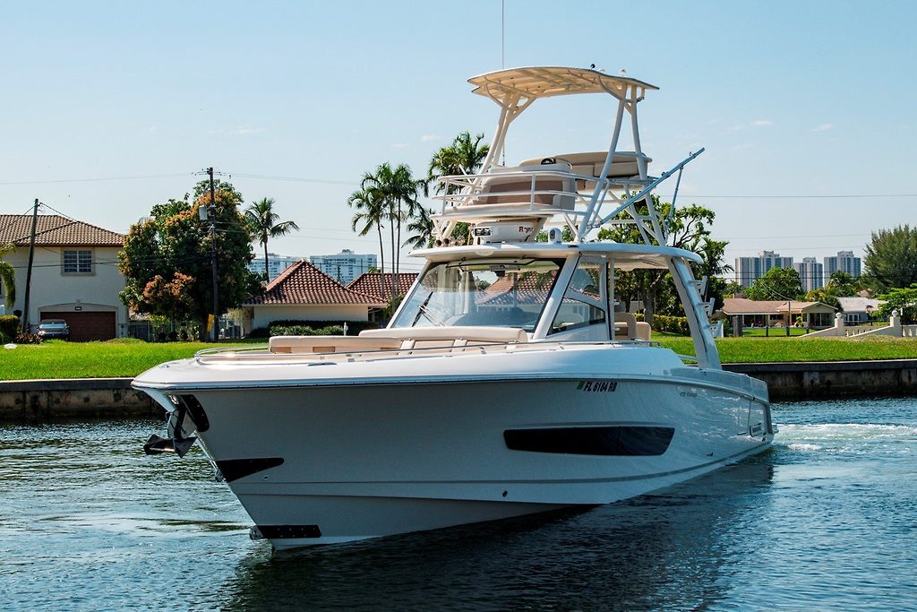Yacht