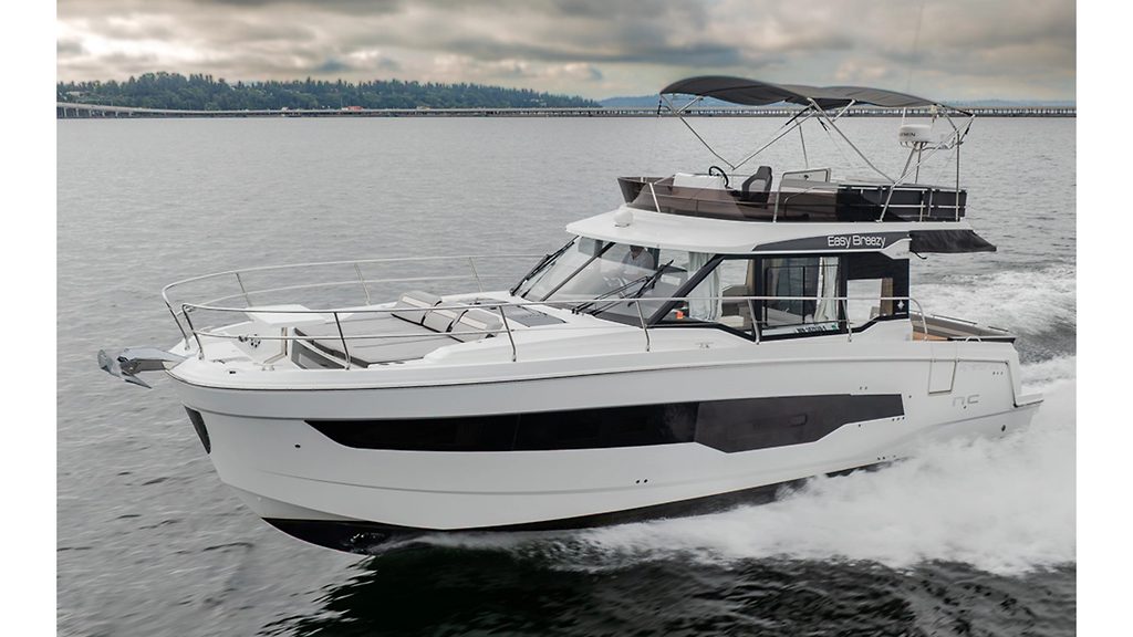 Yacht