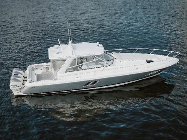 Yacht