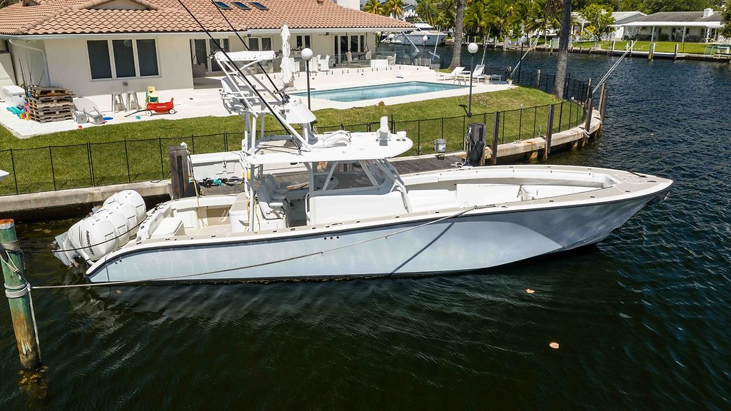 Yacht