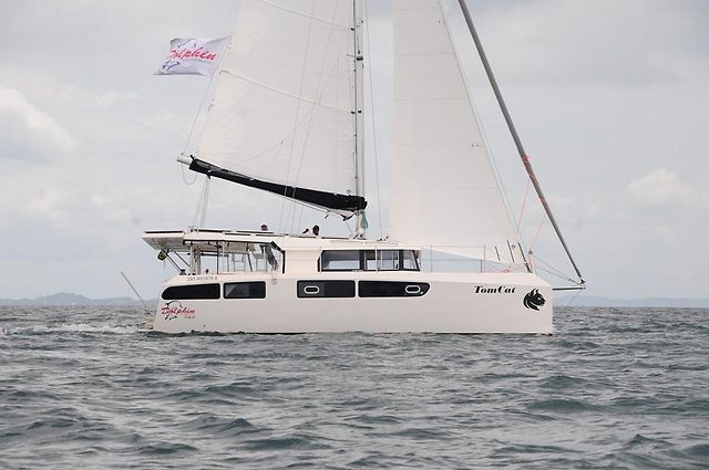 2023 DOLPHIN 380