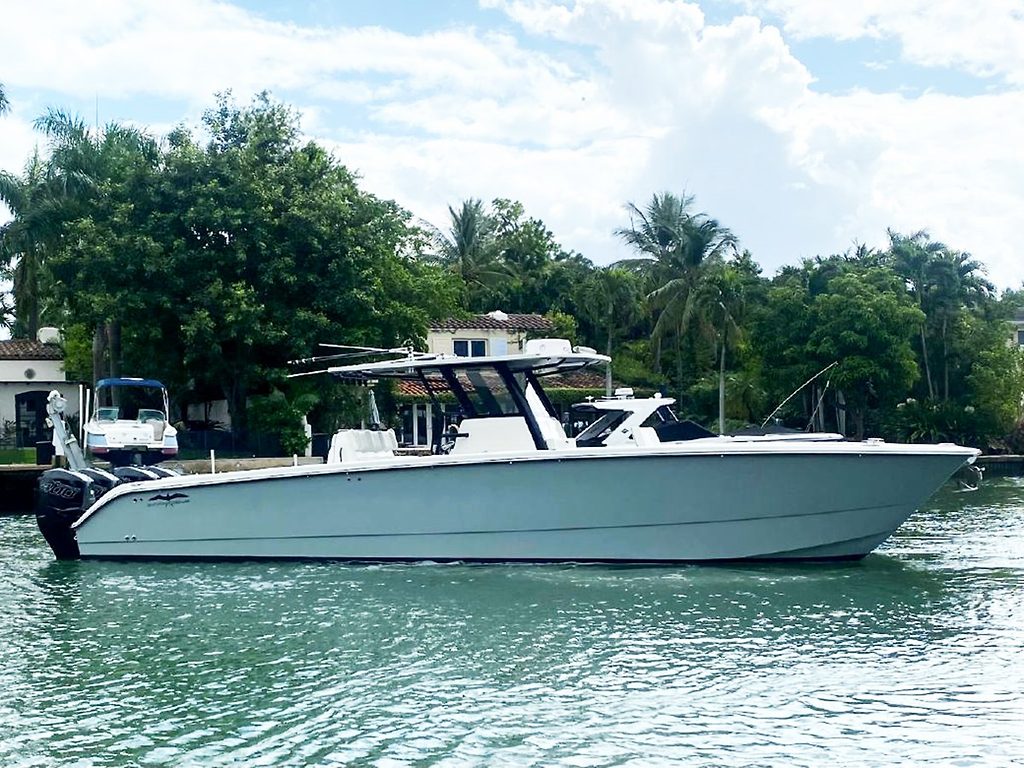 Yacht