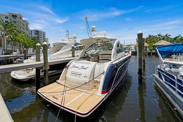 DREAM BOAT