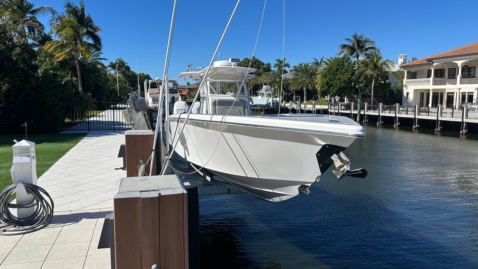 Yacht