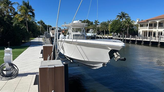 Yacht