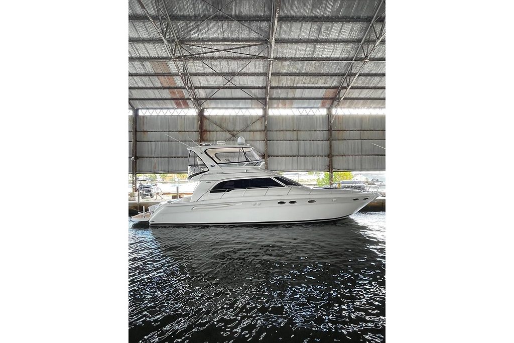 2004 SEA RAY 480 SEDAN BRIDGE