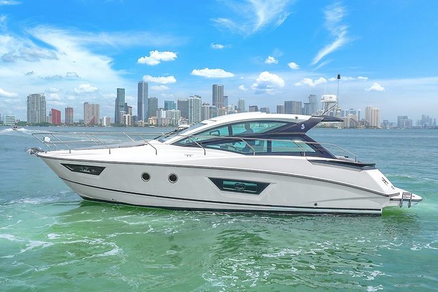 2019 40' BENETEAU GRAN TURISMO