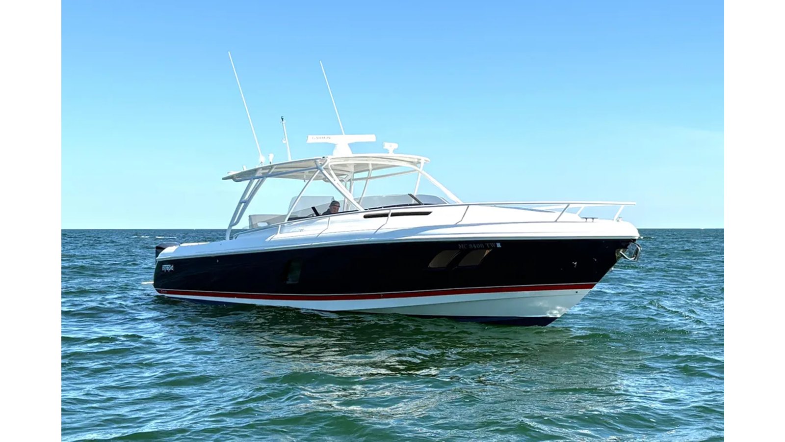 2012 INTREPID 400 CUDDY