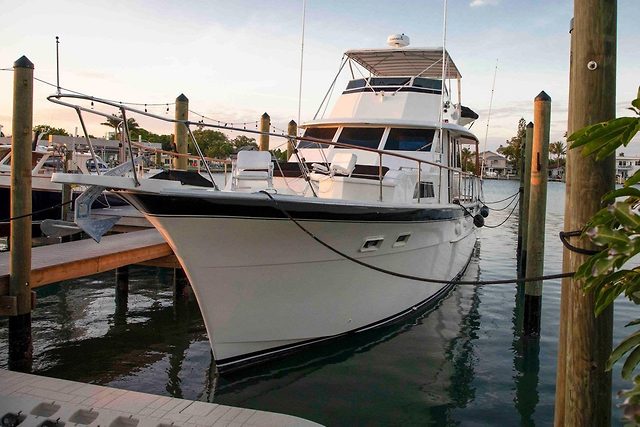 Yacht