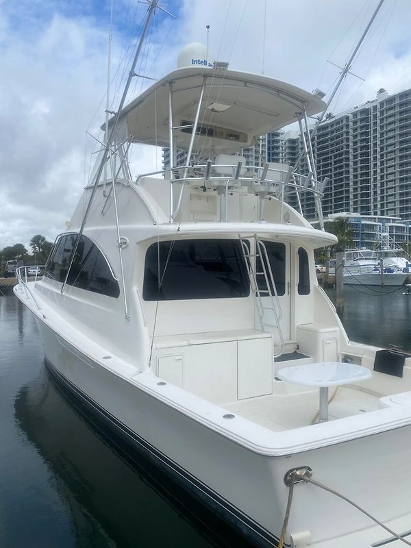 Yacht