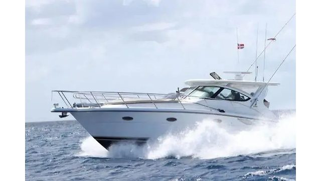 2005 TIARA YACHTS 3800 OPEN