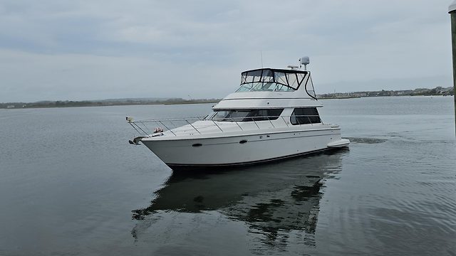 2000 CARVER 450 VOYAGER PILOTHOUSE