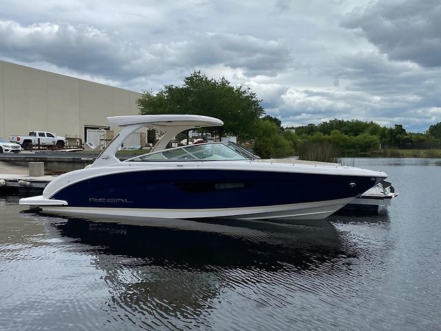 2020 REGAL 3300