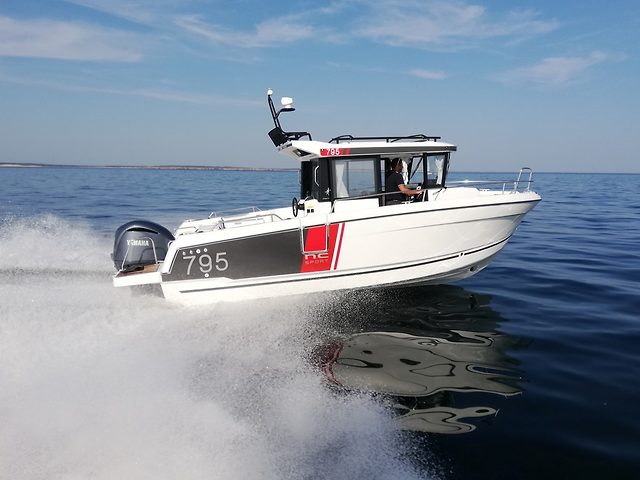 JEANNEAU NC 795 SPORT