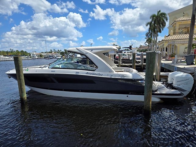 FOUR WINNS H350