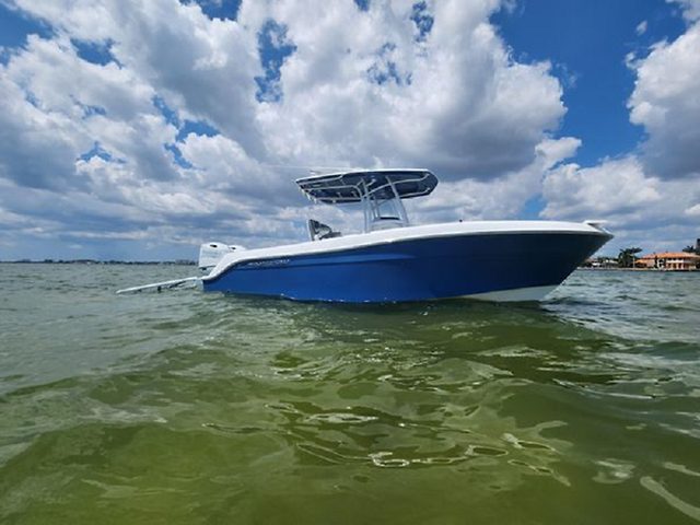 2022 AQUASPORT 2500