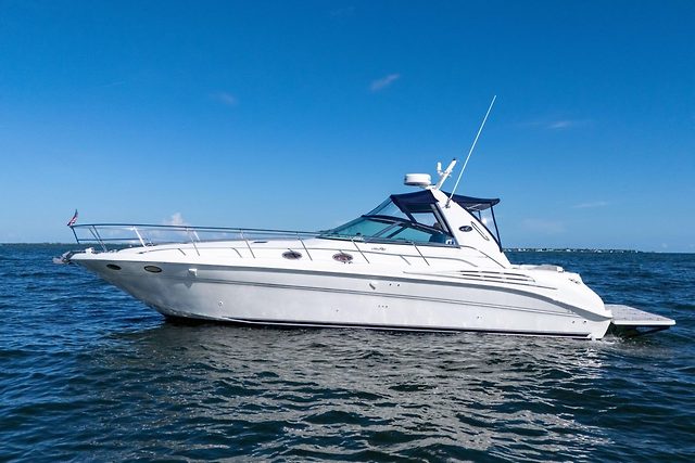 SEA RAY 400 SUNDANCER