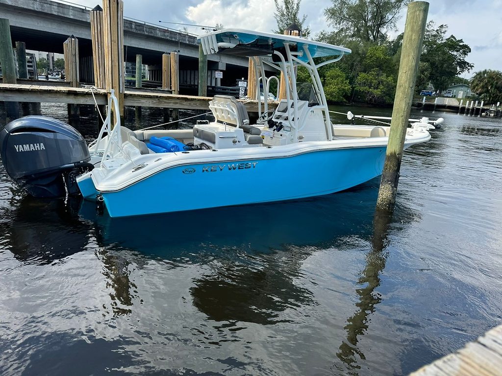 Yacht