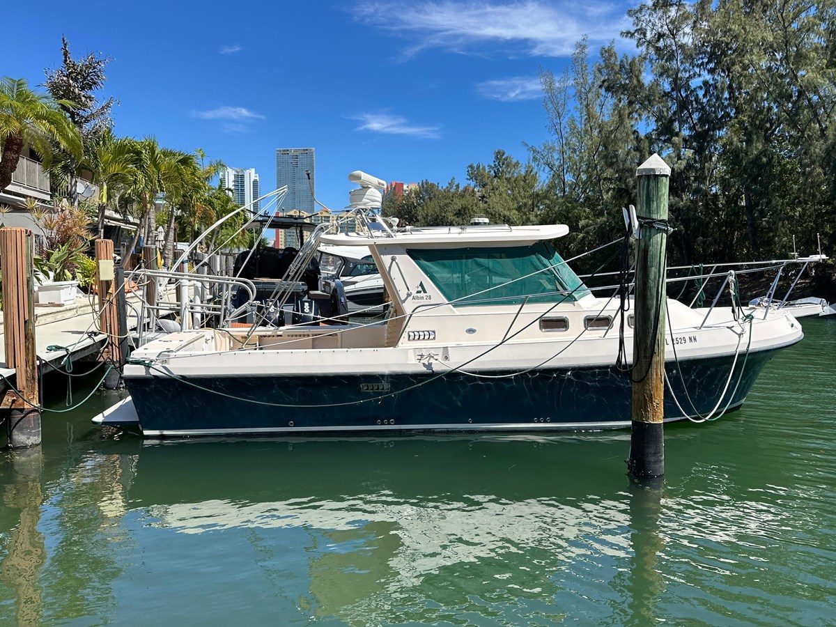Yacht