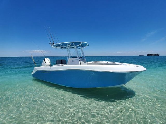 2022 AQUASPORT 2300 CENTER CONSOLE