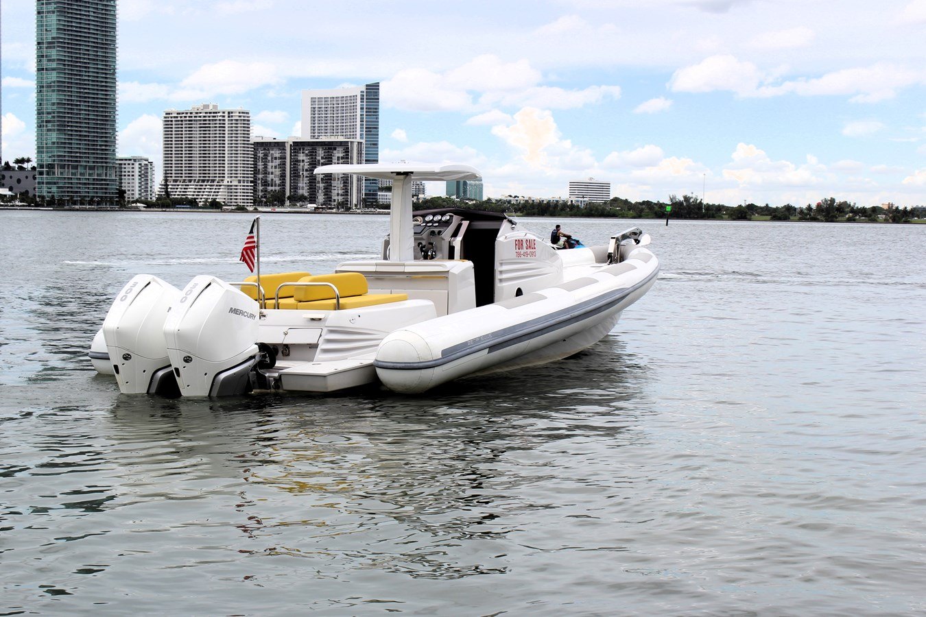 Yacht