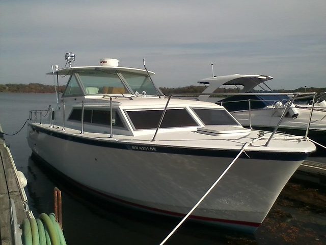 1968 HATTERAS CRUISER