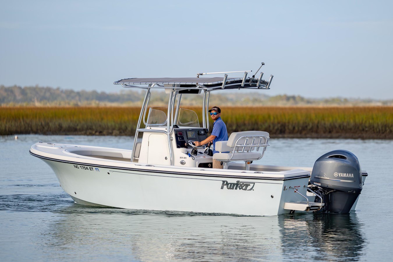 2021 PARKER 2300 SPECIAL EDITION
