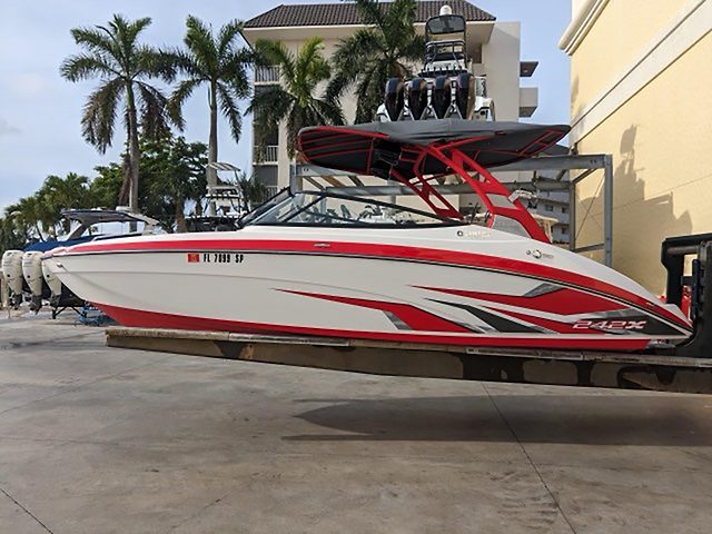 Yacht