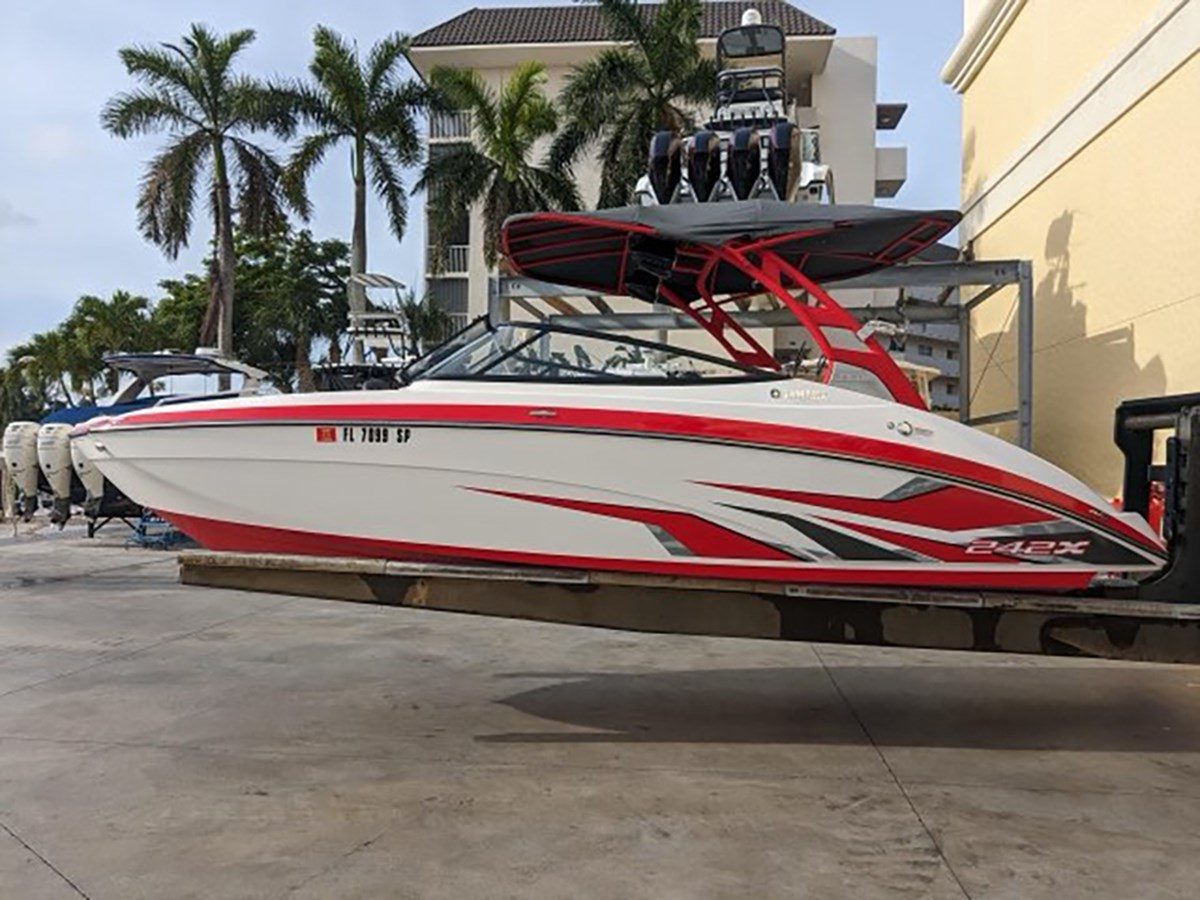 Yacht