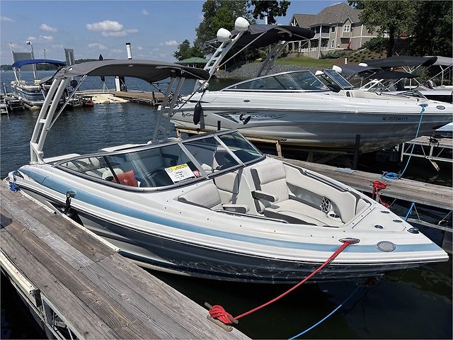 22 CROWNLINE 2021