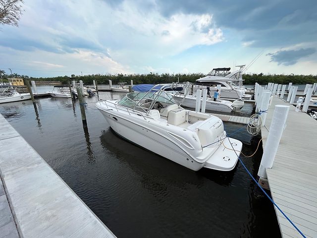 2005 SEA RAY 290 AMBERJACK