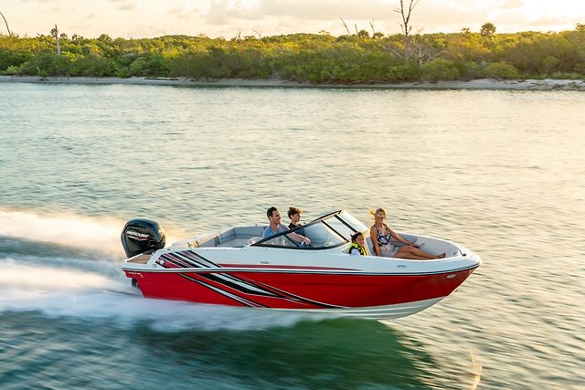 BAYLINER VR4