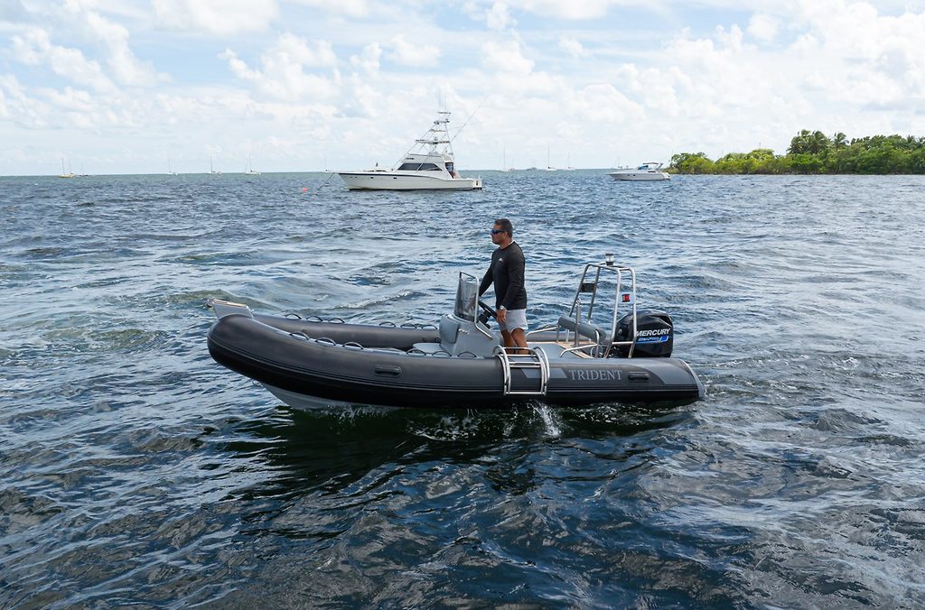 TRIDENT 16 RIB