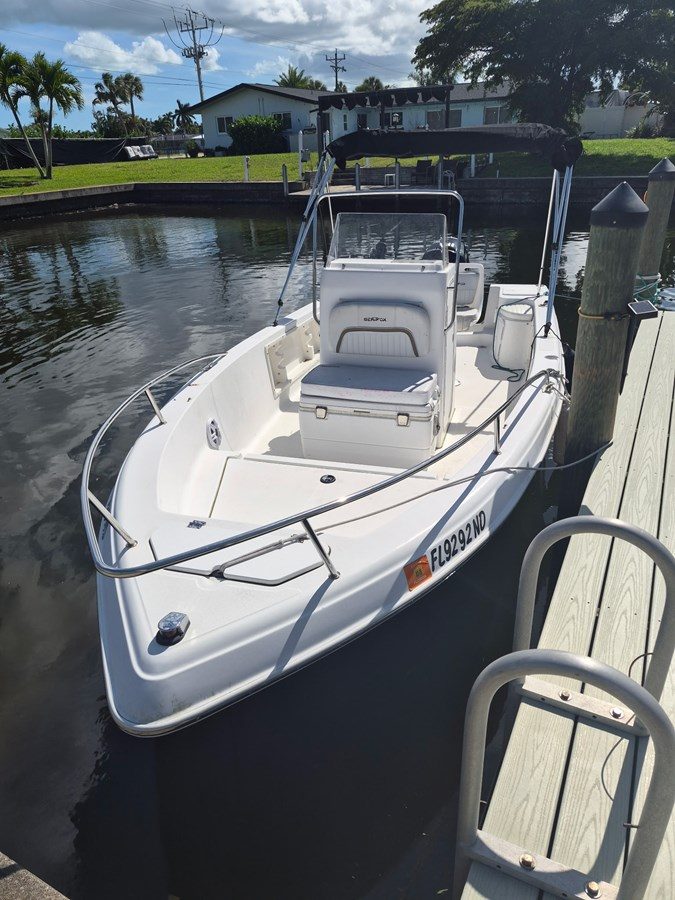 Yacht