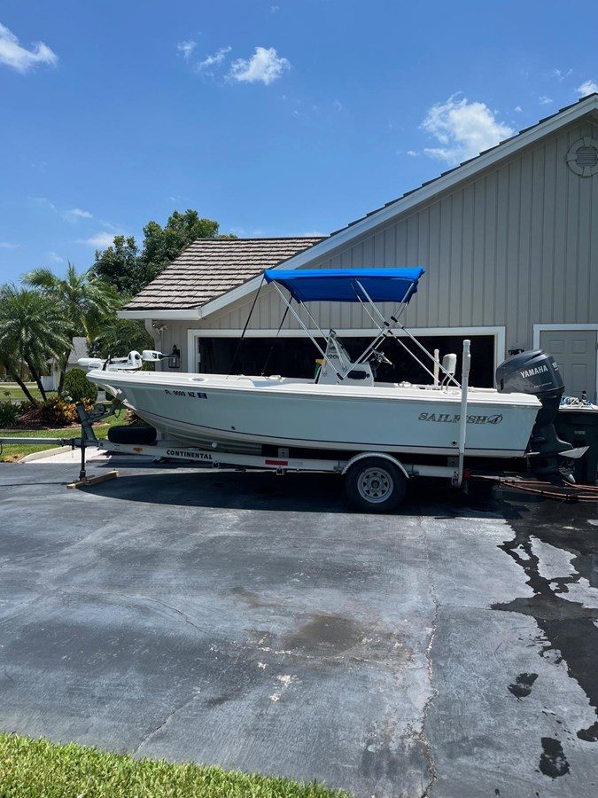 Yacht