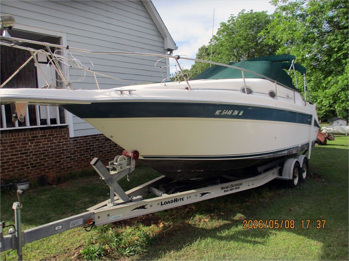 27' SEA RAY 1997 270 SUNDANCER