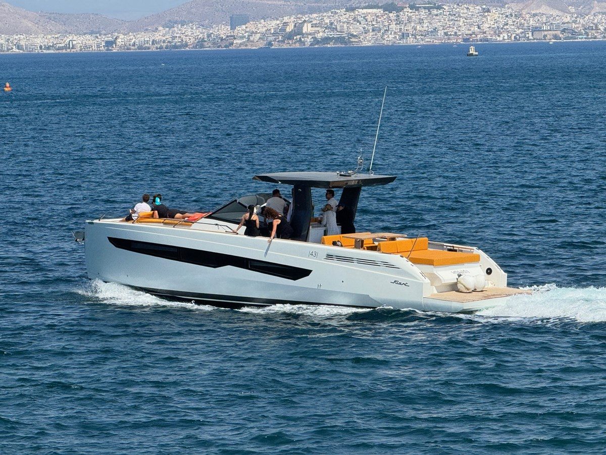 FIART SEAWALKER 43