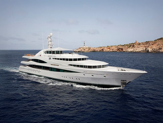 LADY CHRISTINE
