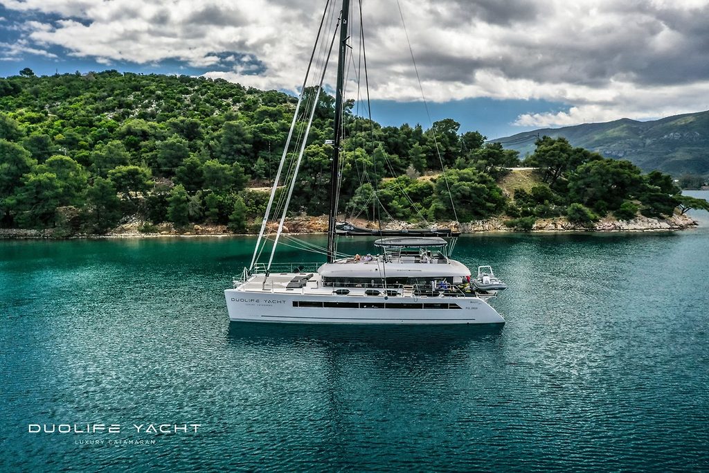 LAGOON 620 ESSENCE DUOLIFE YACHT