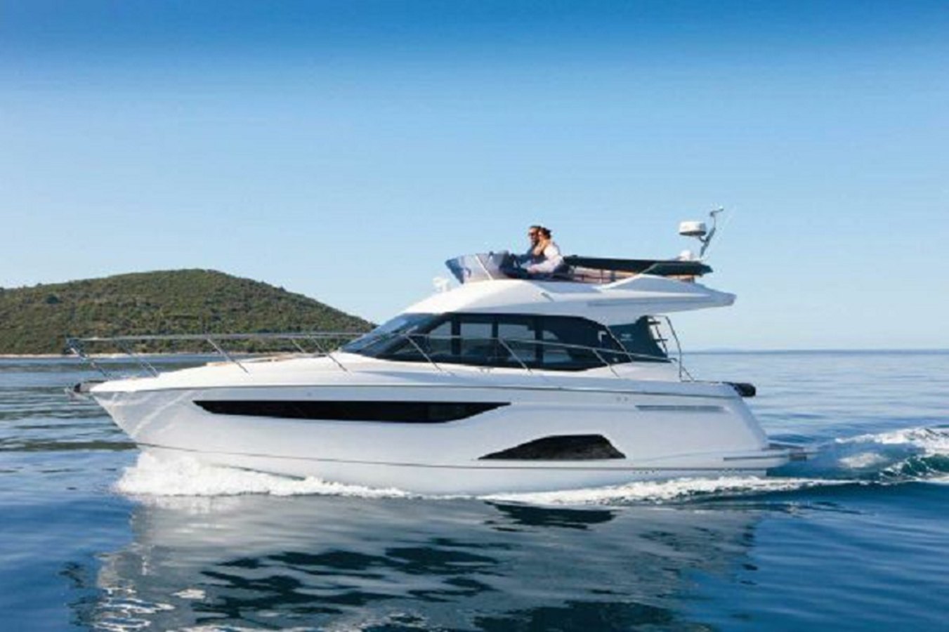 2023 BAVARIA R40 FLY- PALMETTO