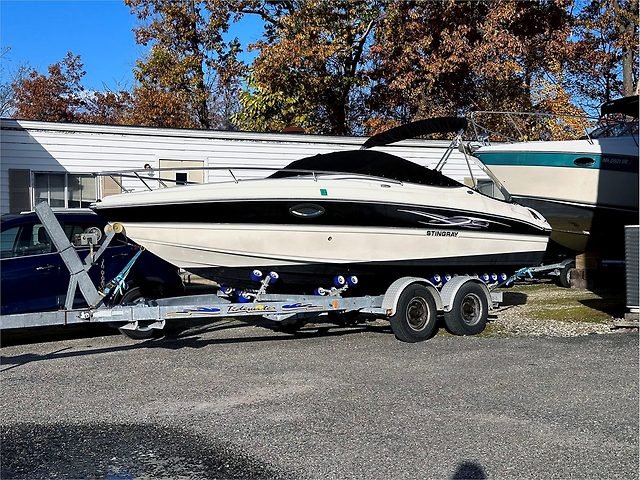 2013 STINGRAY 225